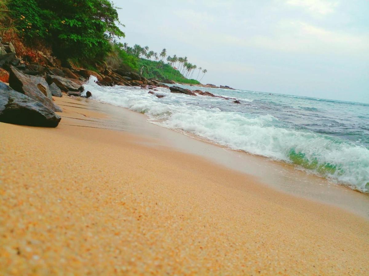 Shashi Villa Tangalle Esterno foto